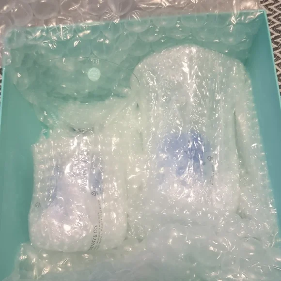 Tiffany & Co. Blue Box - Picture 2 of 9